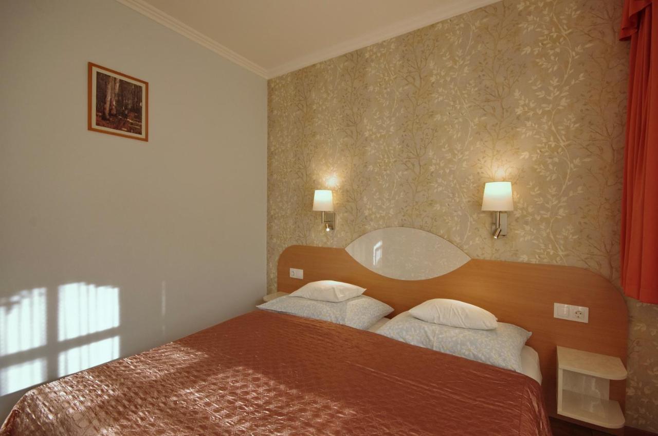 Hotel Csigahaz Panzio Gyula Zewnętrze zdjęcie