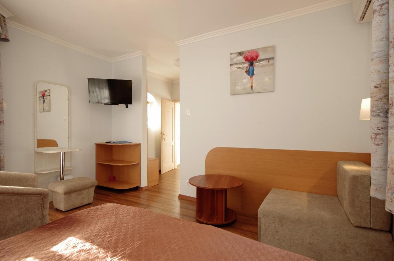 Hotel Csigahaz Panzio Gyula Zewnętrze zdjęcie